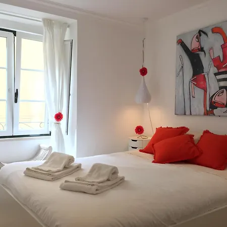 Apartment Lisbonsweethome A2 *